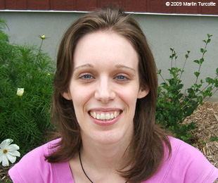 Marie-Hélène Cyr - Après des traitements d'orthodontie et des chirurgies orthognatiques (22 juillet 2009)